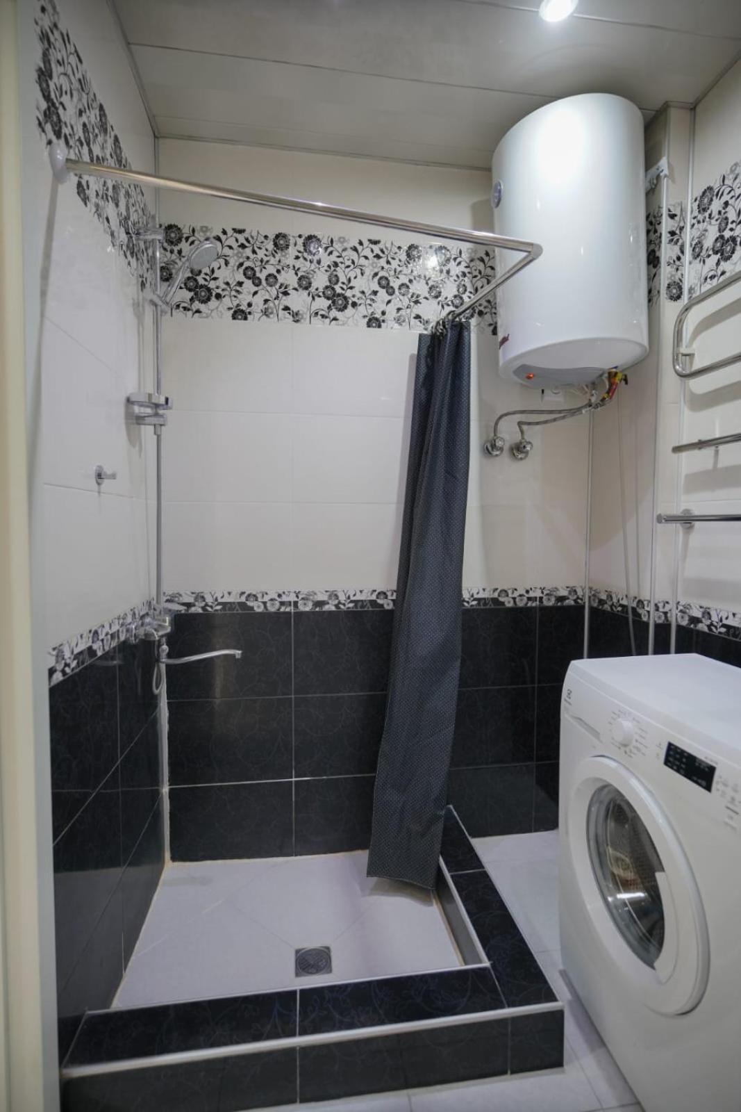 Apartment Orbi Dado Batumi Exteriör bild