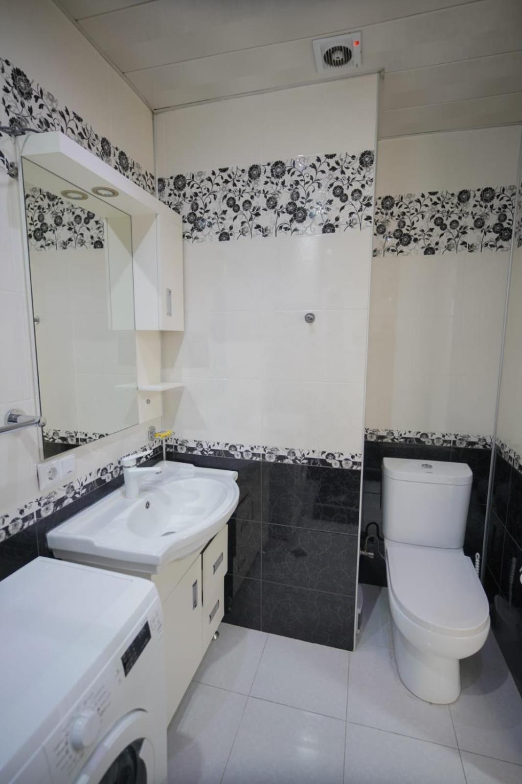 Apartment Orbi Dado Batumi Exteriör bild