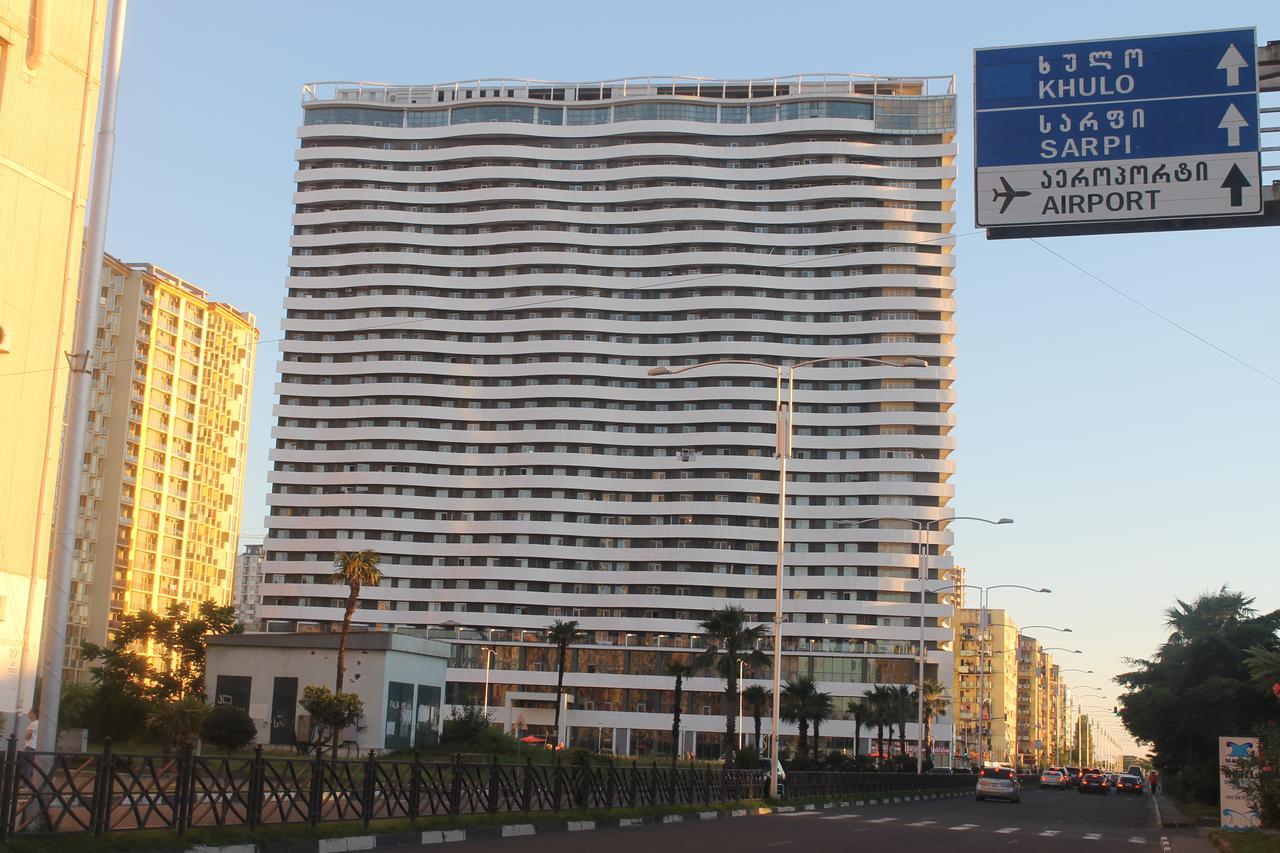 Apartment Orbi Dado Batumi Exteriör bild